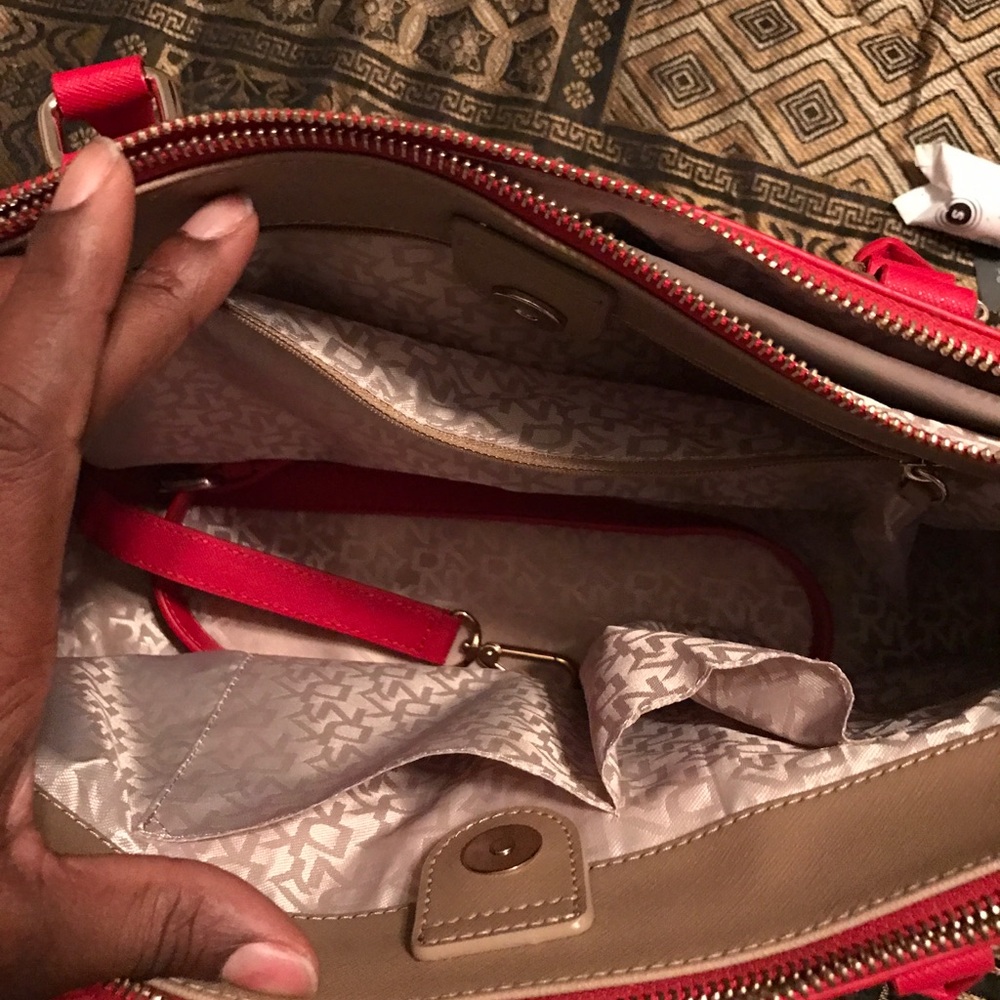 DKNY BAG